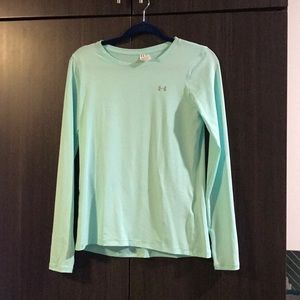 Women's Cool gear Under Armour shirt